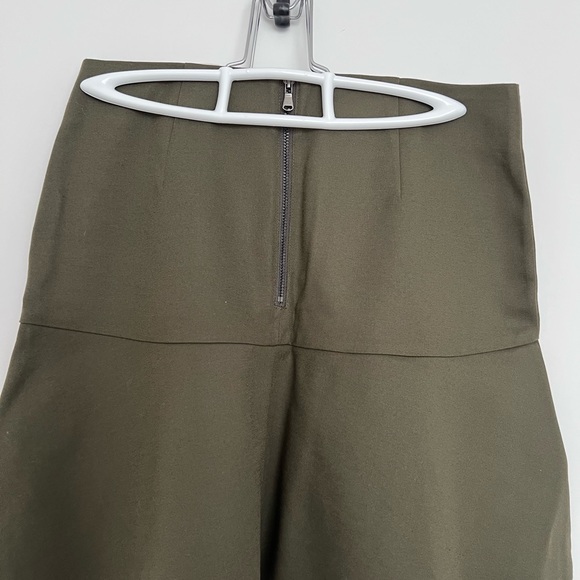 Dynamite mini skirt size small - Picture 4 of 4